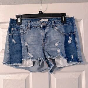 Dex distressed denim short